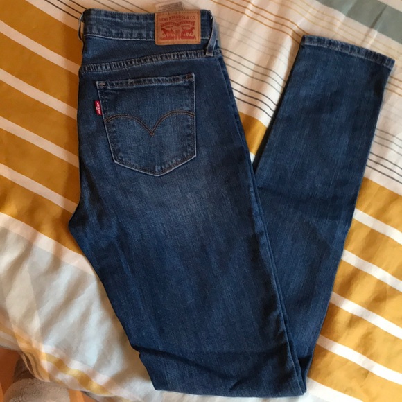 711 Levis skinny jeans - Picture 2 of 3